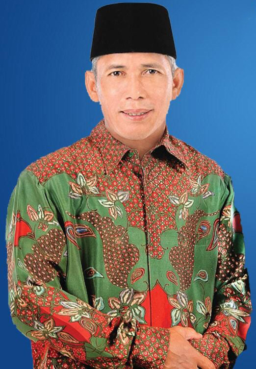 H. Iskandar, SE – Bupati OKI